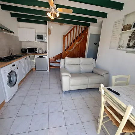 Mas Provencal T4 Climatise Avec Parking Et Jardinet Dom wakacyjny *